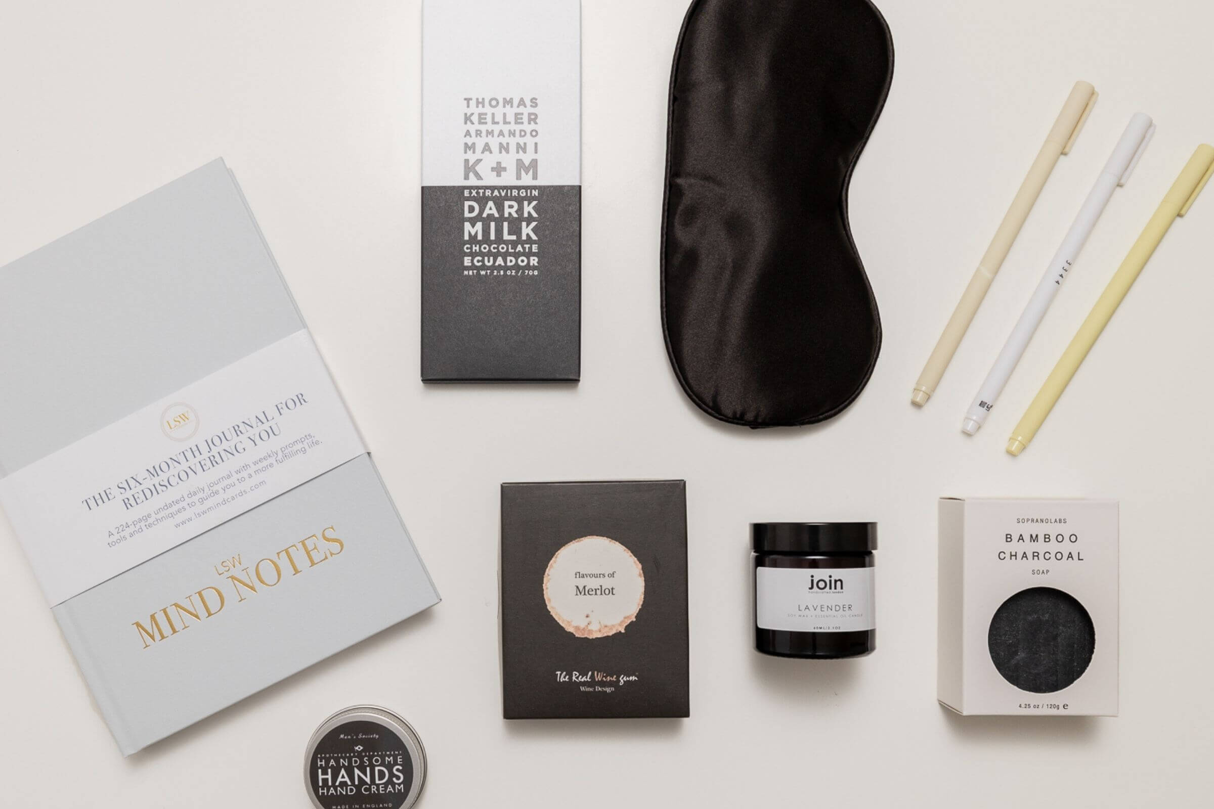 Employee Gifts That Strengthen Connection Year-Round